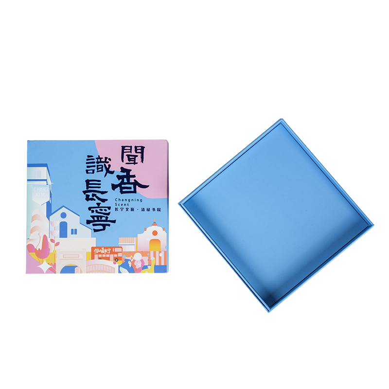 Nyaralás témájú keménykönyv alakú forgatható zenedoboz