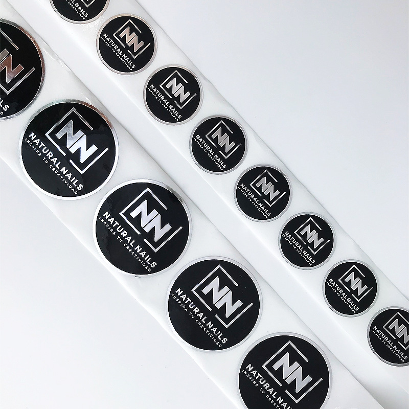 Öntapadó matricák kozmetikai csomagoláshoz